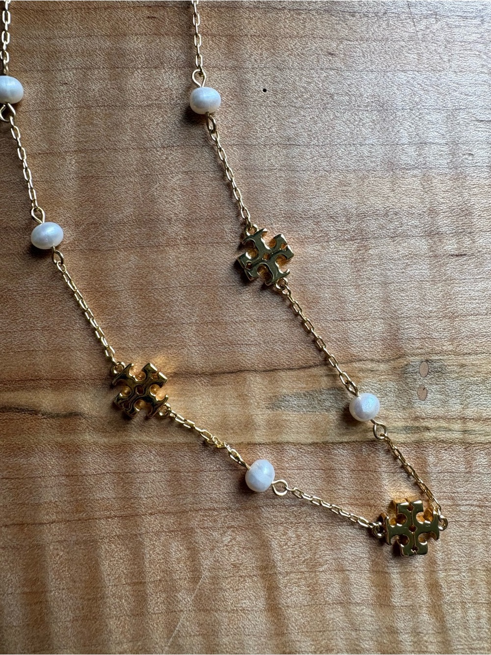 Tory Burch Gold-Tone with Pearl and Clover Motifs 20”